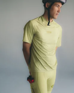 Men's Core Cargo Cycling Bundle Tan