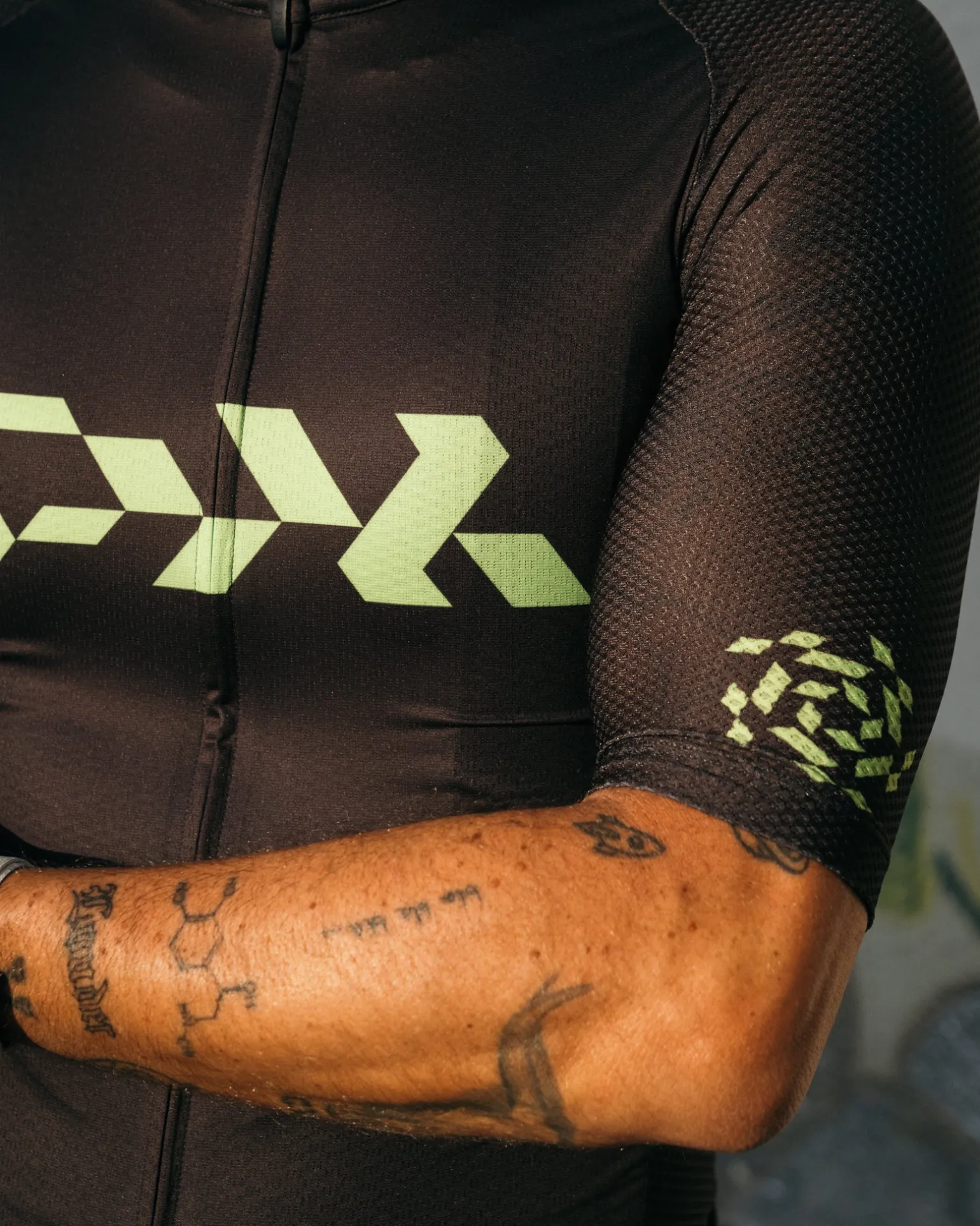 Men's Core Jersey Carbon Black Lime