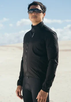 Men's Core Light Jacket Black (24)