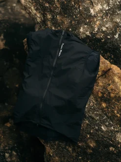 Men's Core Vest Black (24)